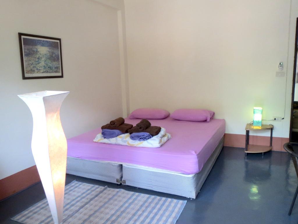 Pearl Beach Holiday Apartments เกาะช้าง ภายนอก รูปภาพ